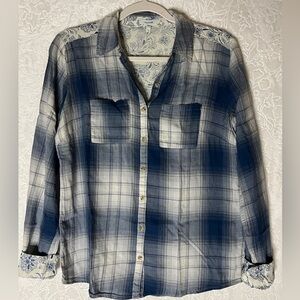 Maurices Blue and White Plaid Shirt with Floral Lining